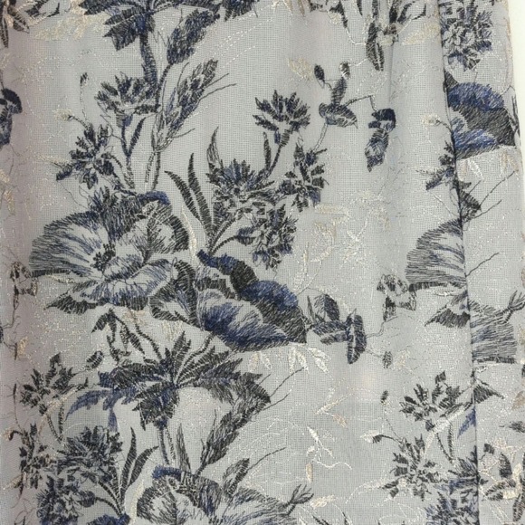 BCBG MAX AZRIA Floral Embroidery Knee Length Skirt Sz. 8 NWT - Picture 2 of 7